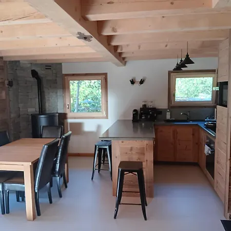 Rinette Chalet *
